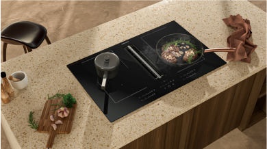 TABLE INDUCTION AVEC HOTTE INTÉGRÉE